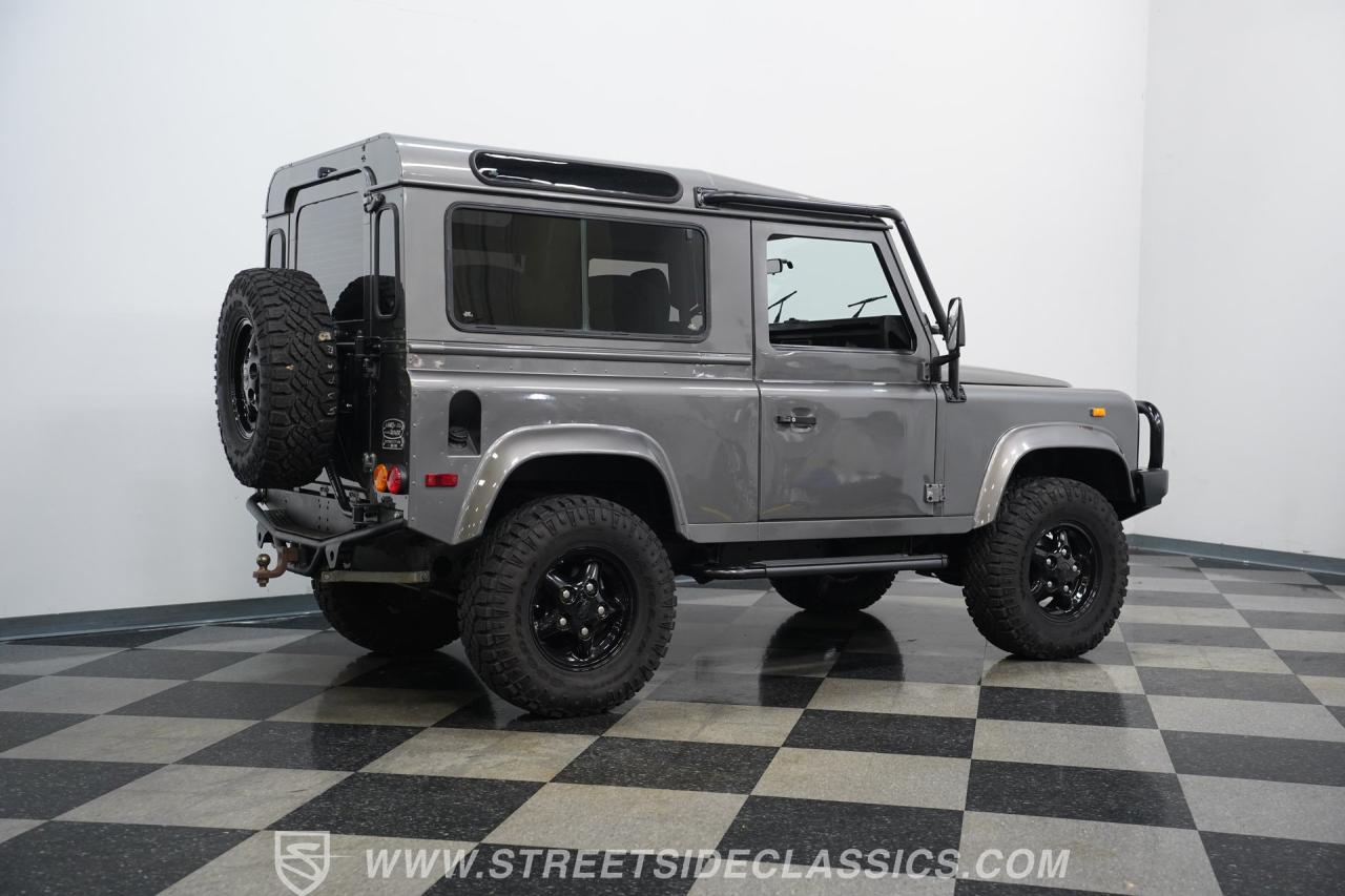 1997 Land Rover Defender 90 NAS