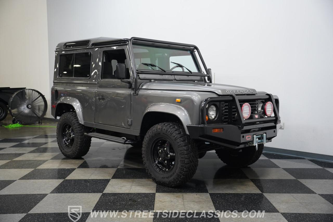 1997 Land Rover Defender 90 NAS