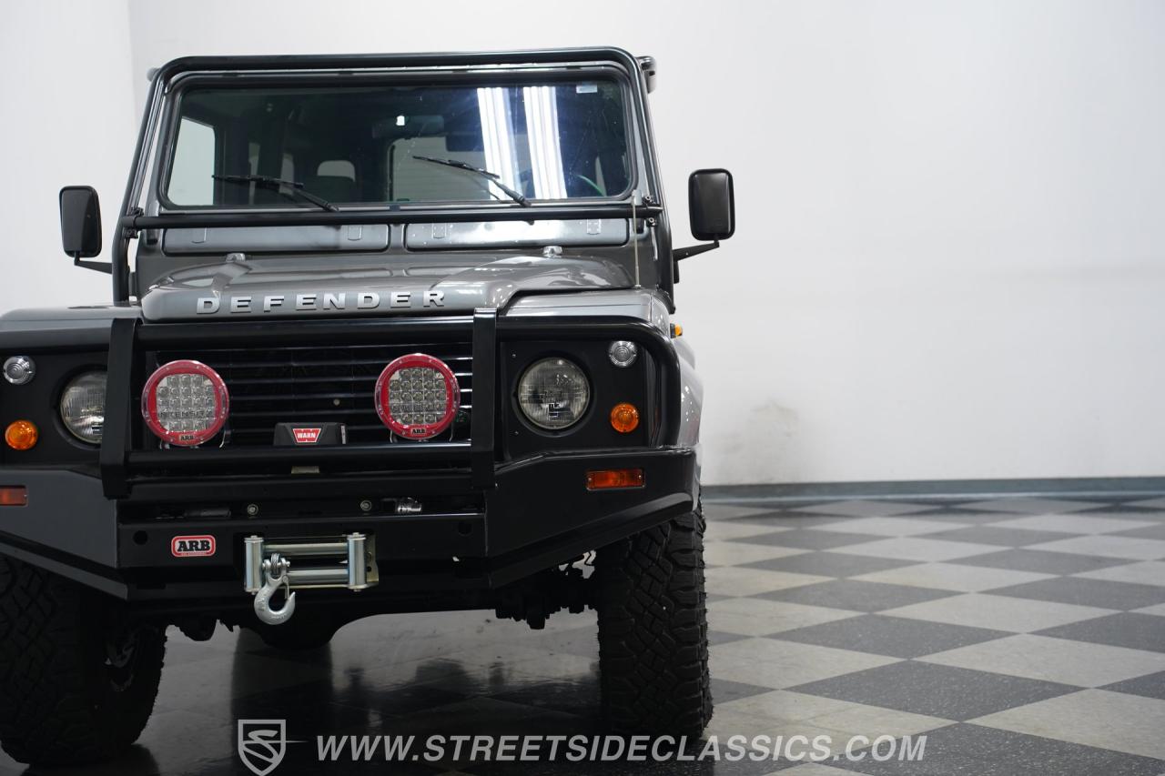 1997 Land Rover Defender 90 NAS