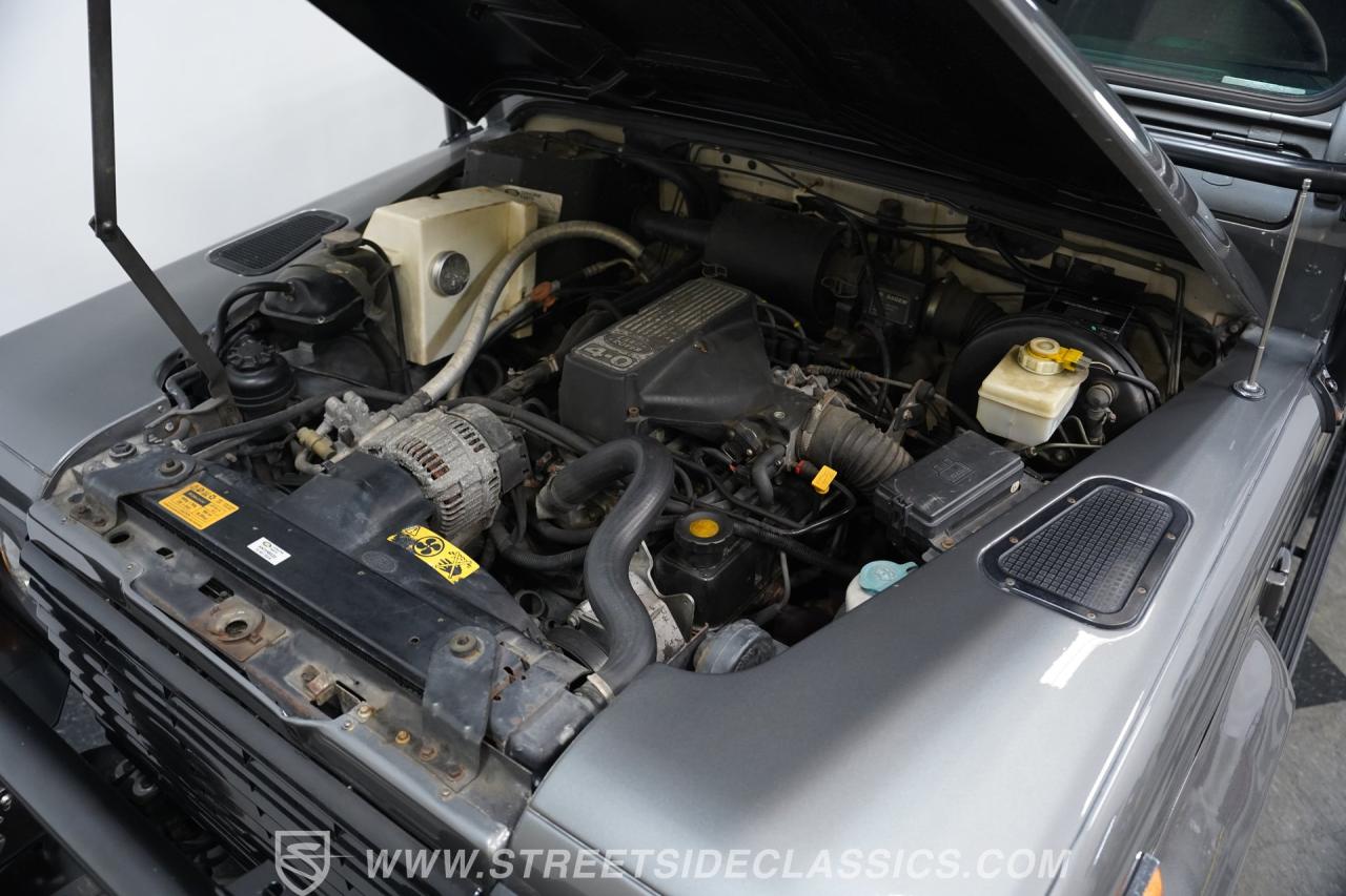 1997 Land Rover Defender 90 NAS