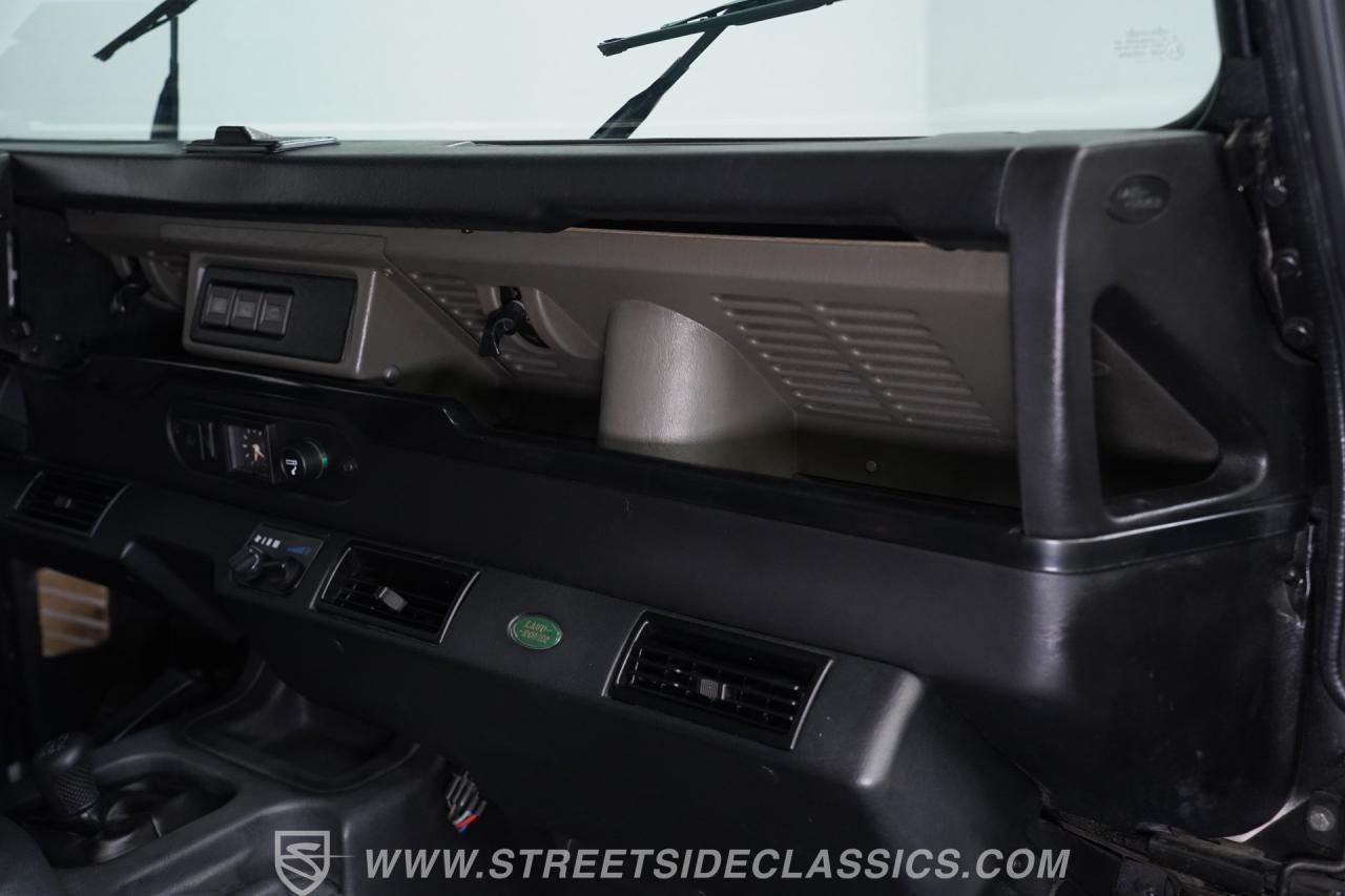 1997 Land Rover Defender 90 NAS