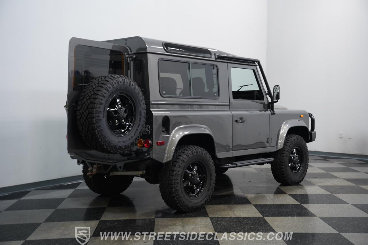 1997 Land Rover Defender 90 NAS