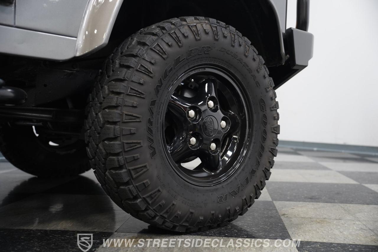 1997 Land Rover Defender 90 NAS