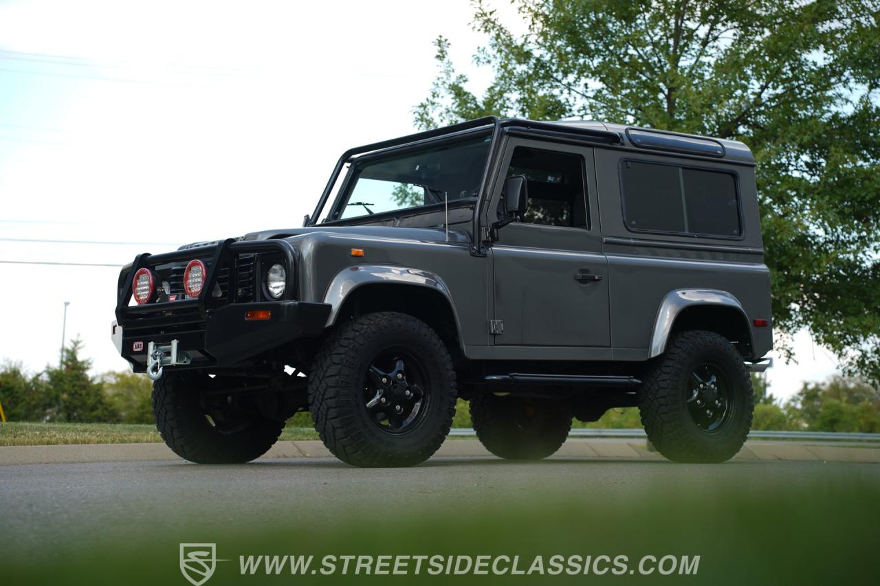1997 Land Rover Defender 90 NAS
