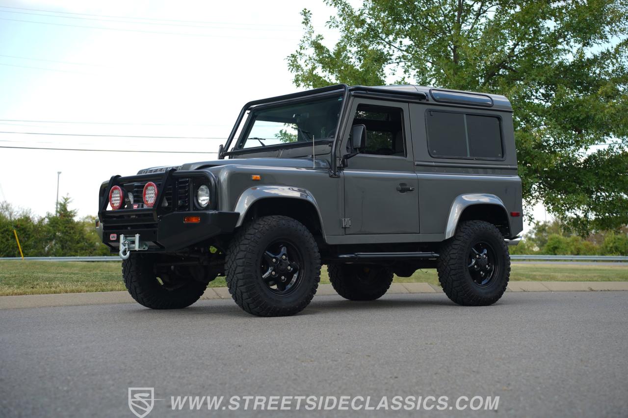 1997 Land Rover Defender 90 NAS