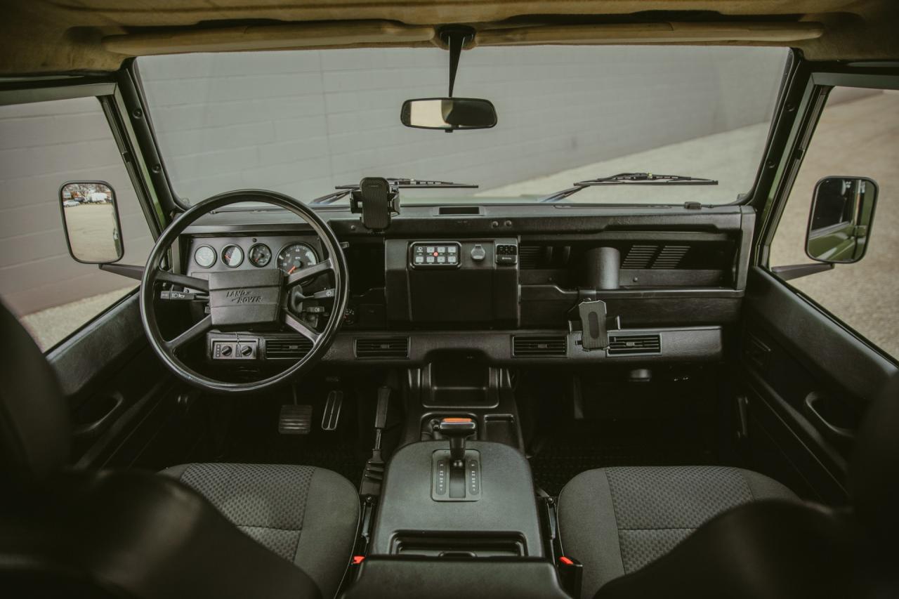 1986 Land Rover Defender 110