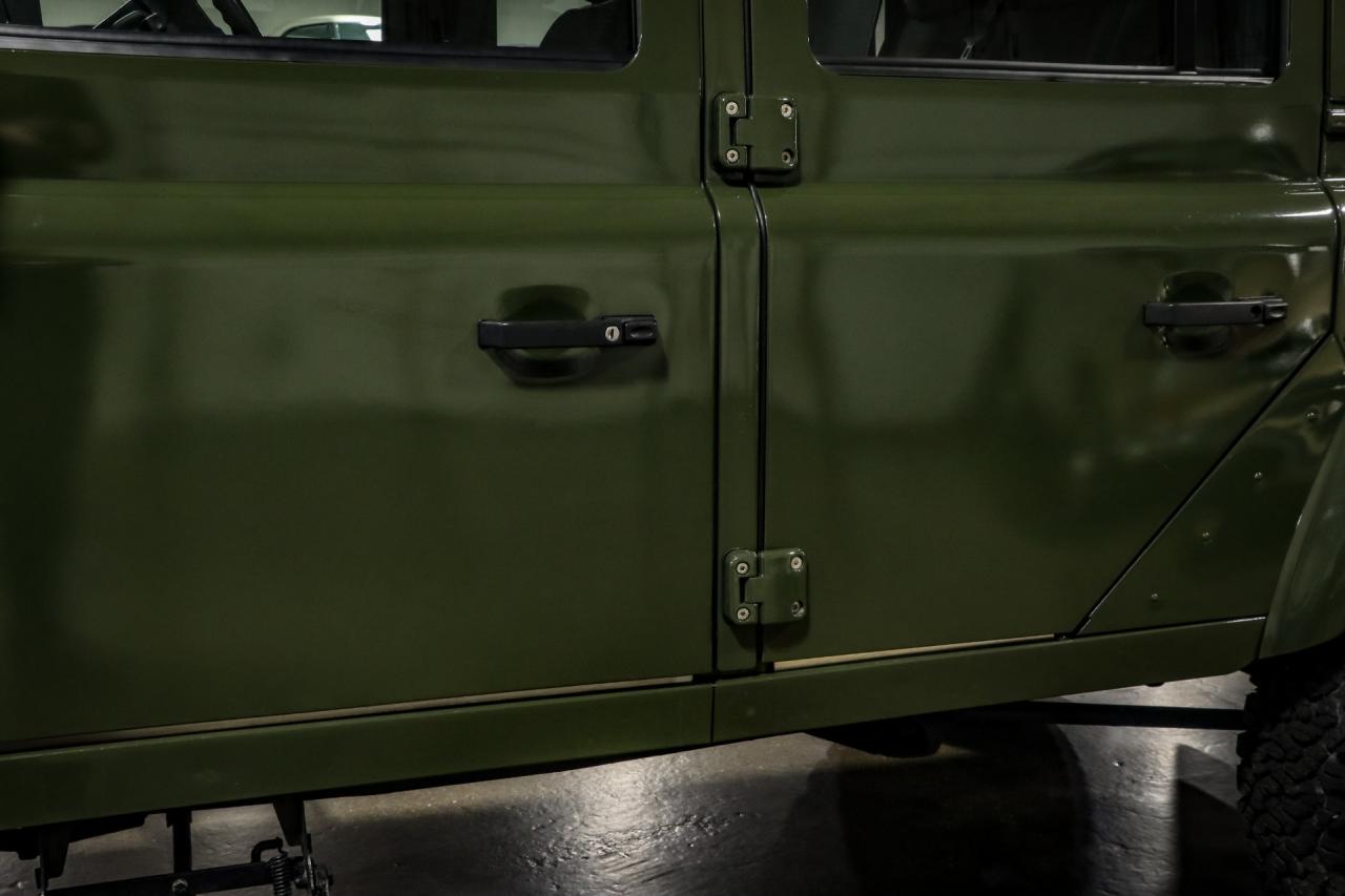 1986 Land Rover Defender 110