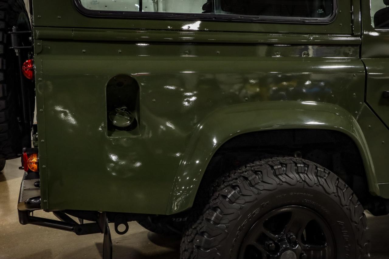 1986 Land Rover Defender 110