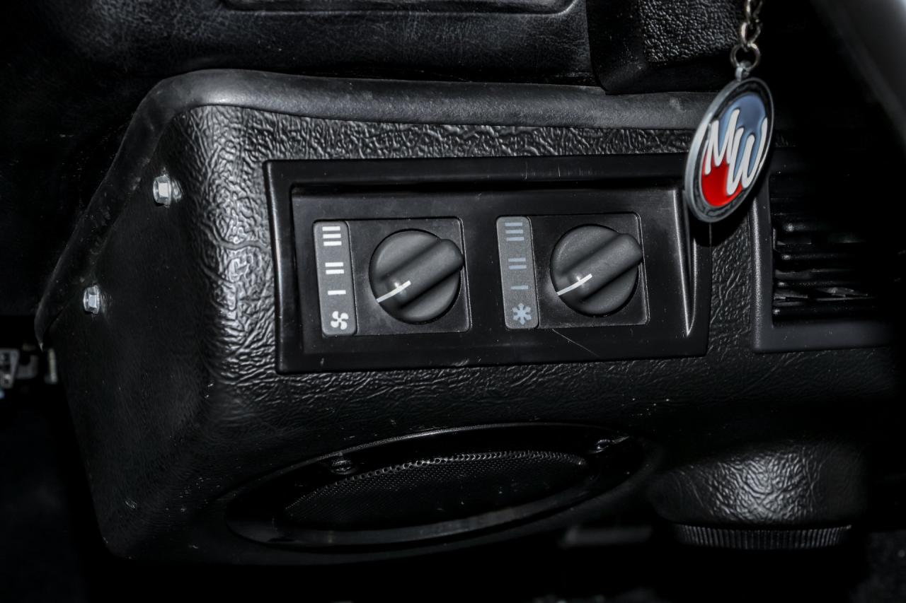1986 Land Rover Defender 110