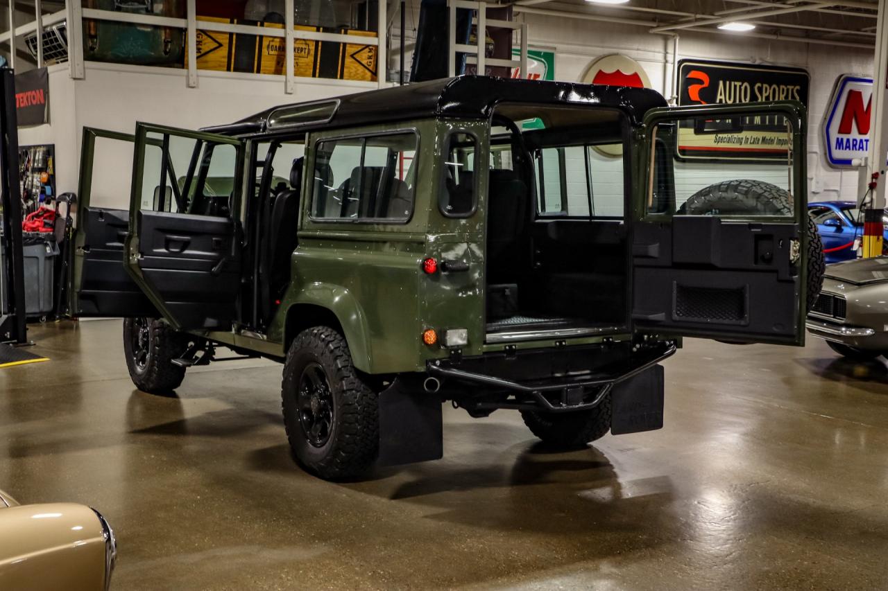 1986 Land Rover Defender 110