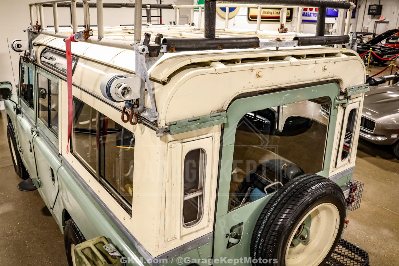 1965 Land Rover Series 2A