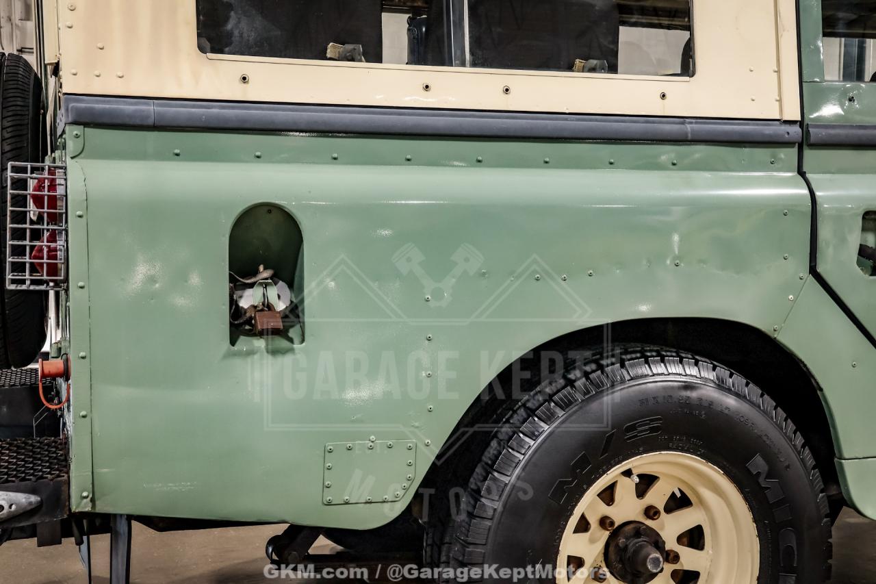 1965 Land Rover Series 2A