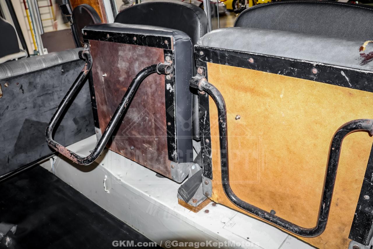 1965 Land Rover Series 2A