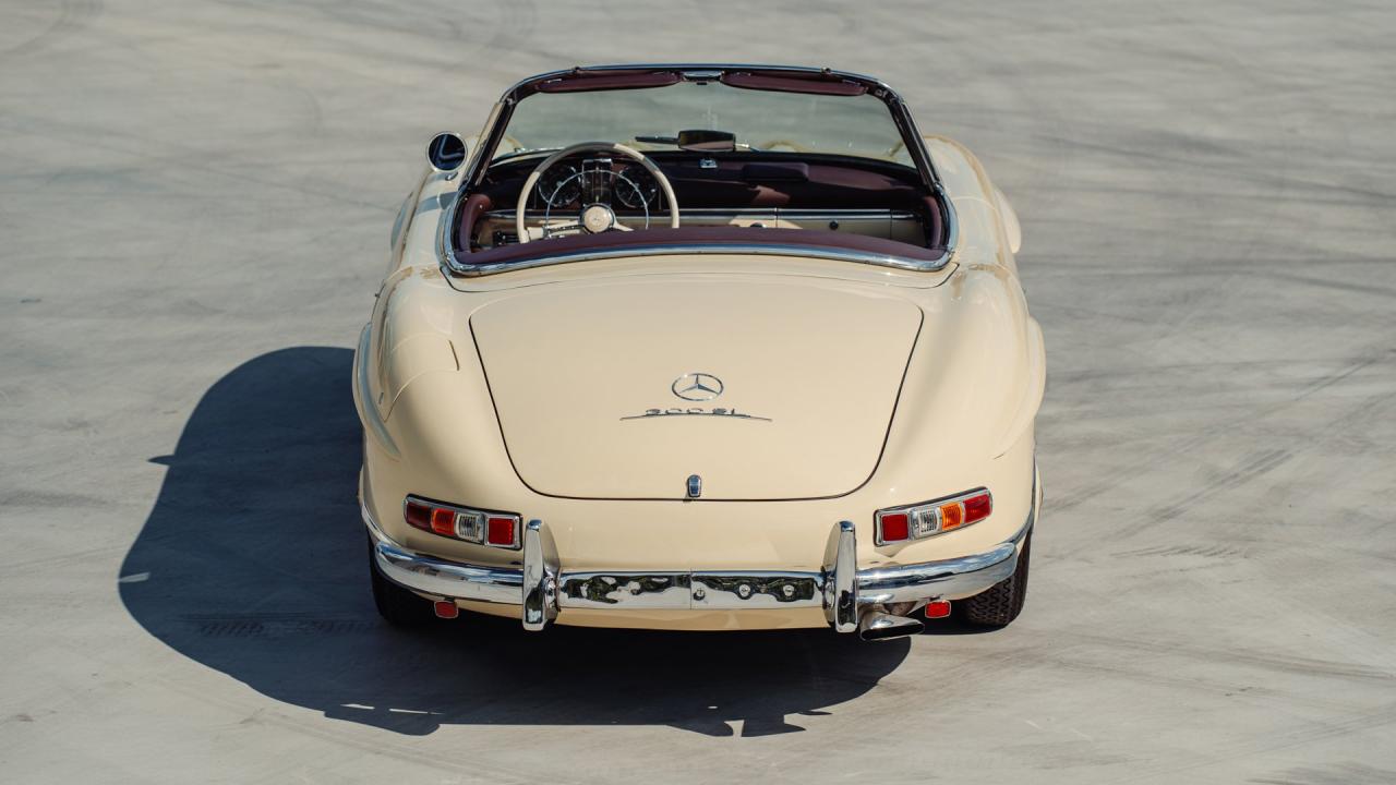 1957 Mercedes - Benz 300 SL Roadster