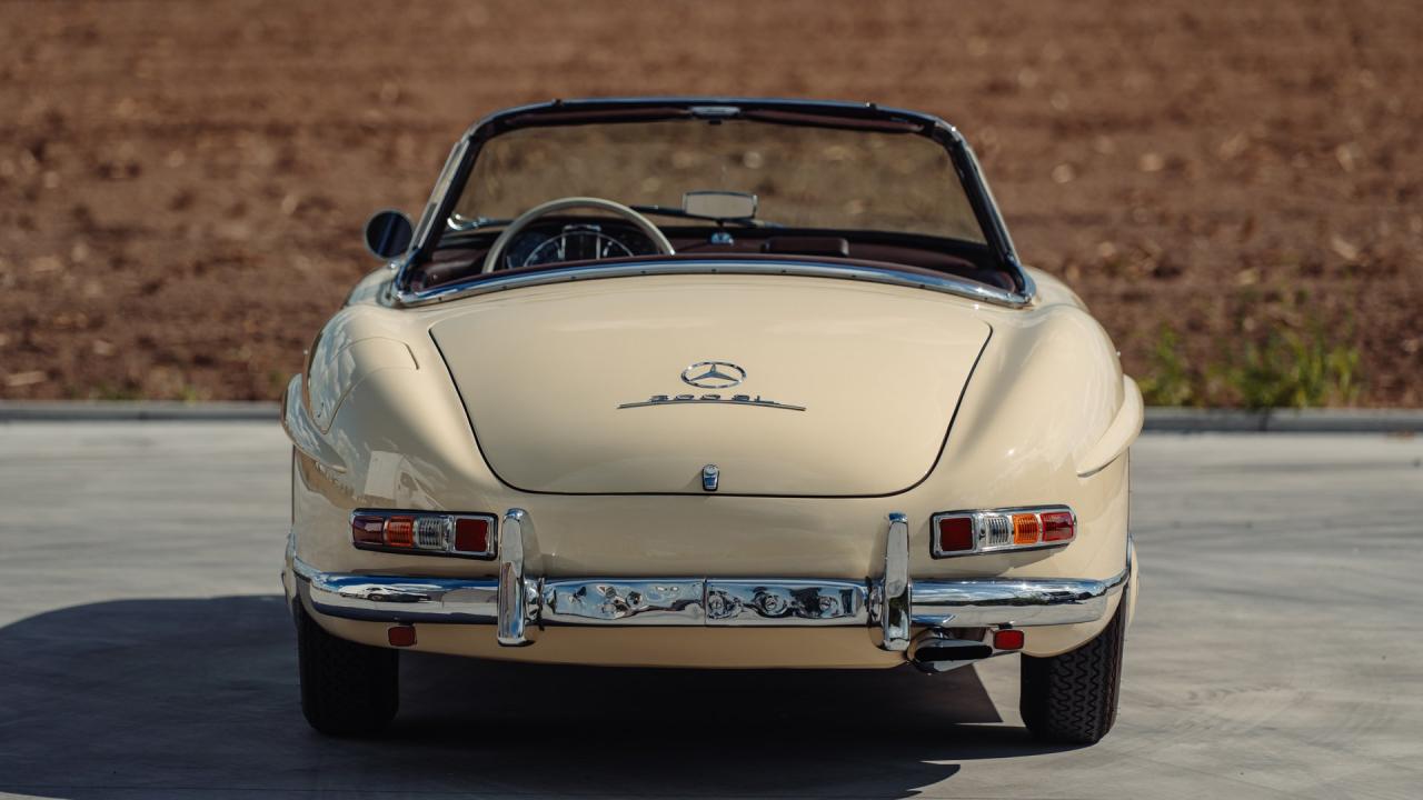 1957 Mercedes - Benz 300 SL Roadster