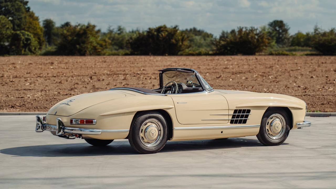 1957 Mercedes - Benz 300 SL Roadster