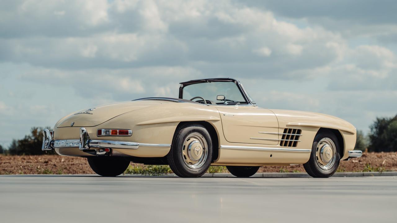 1957 Mercedes - Benz 300 SL Roadster