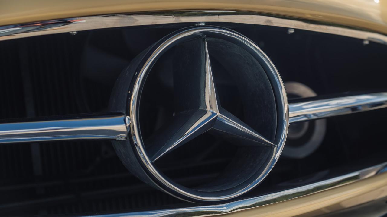 1957 Mercedes - Benz 300 SL Roadster