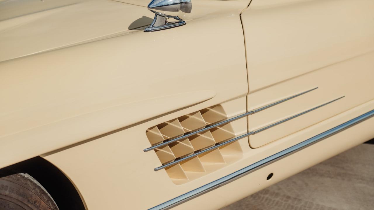 1957 Mercedes - Benz 300 SL Roadster