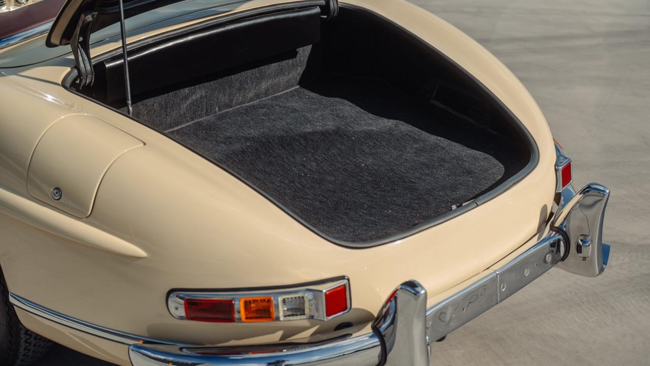 1957 Mercedes - Benz 300 SL Roadster