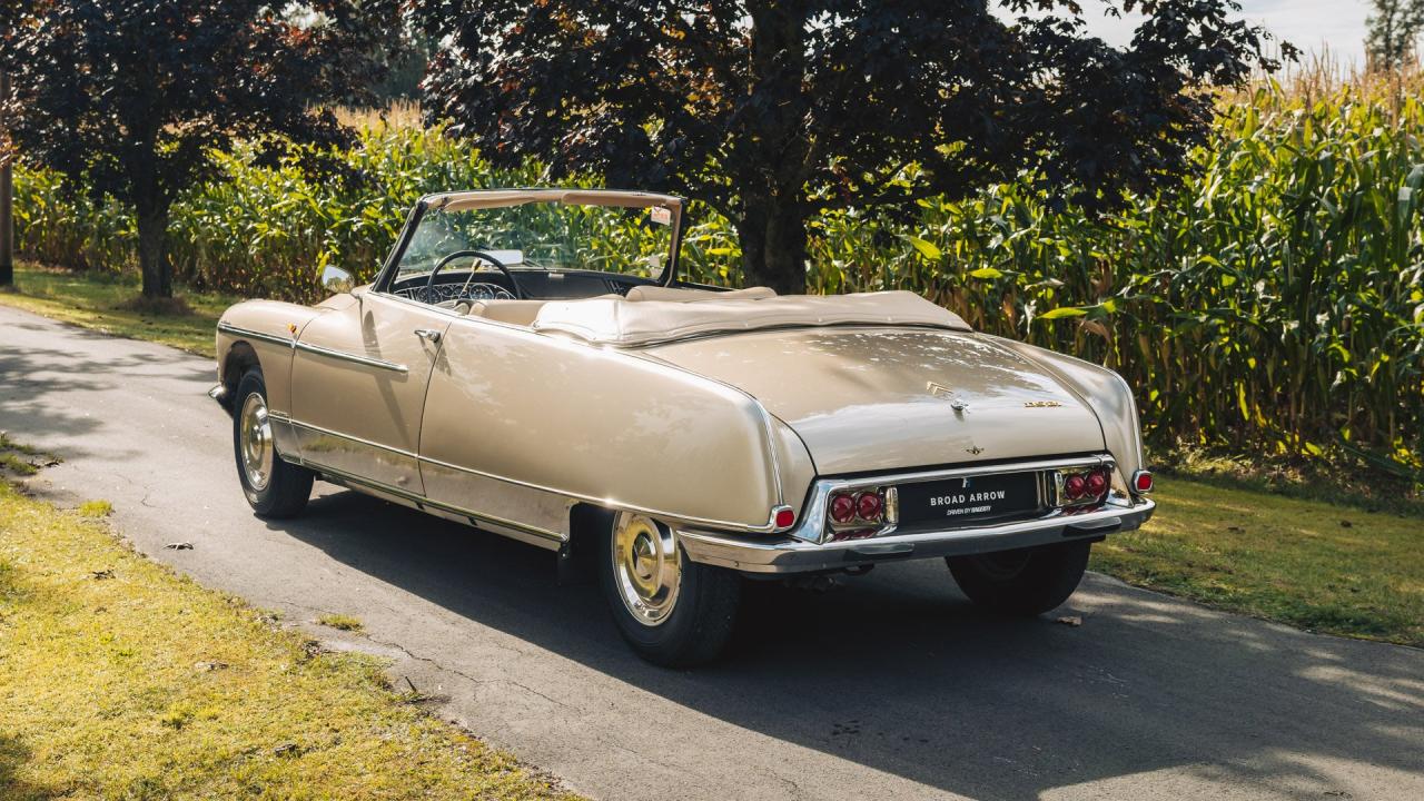 1966 Citro&euml;n DS 21 Cabriolet Palm Beach by Chapron