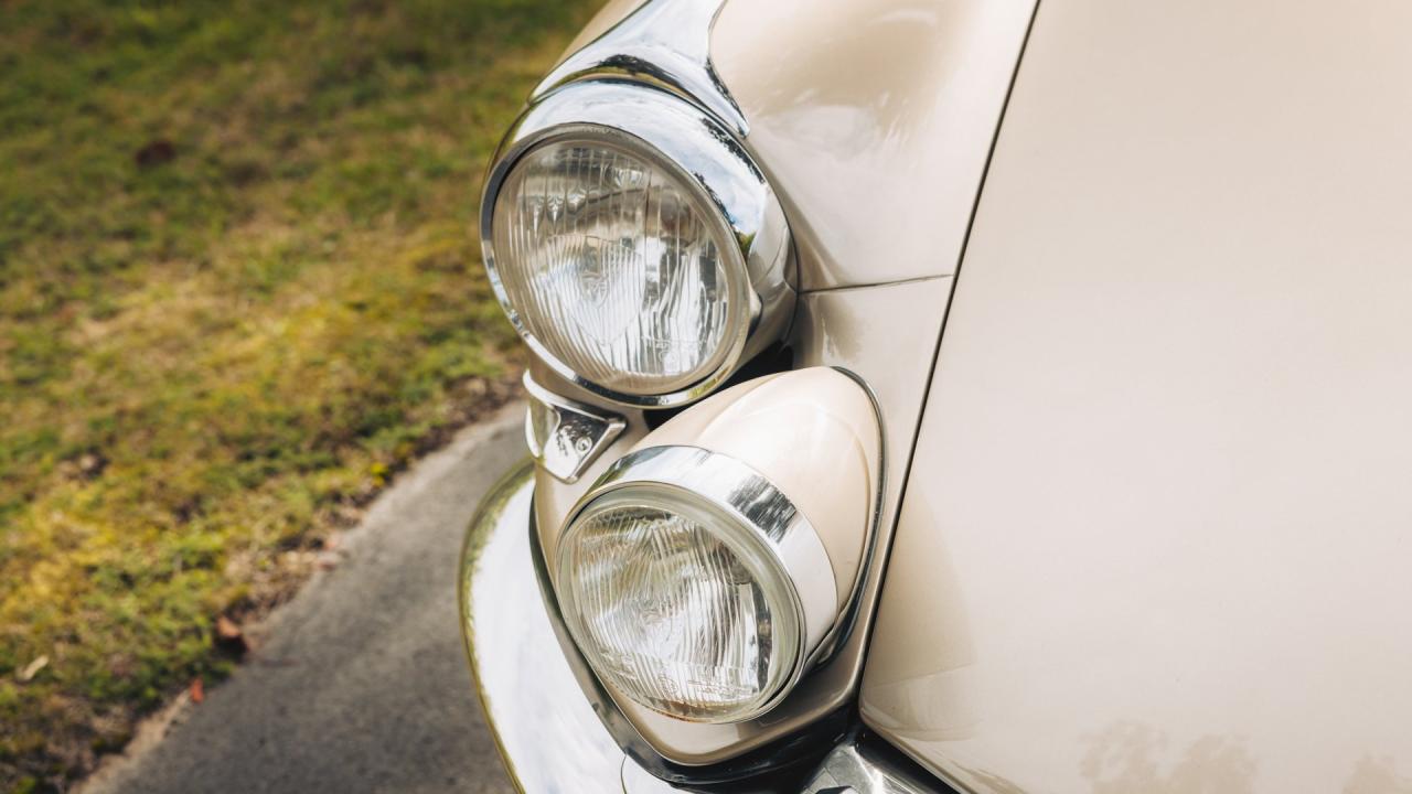 1966 Citro&euml;n DS 21 Cabriolet Palm Beach by Chapron