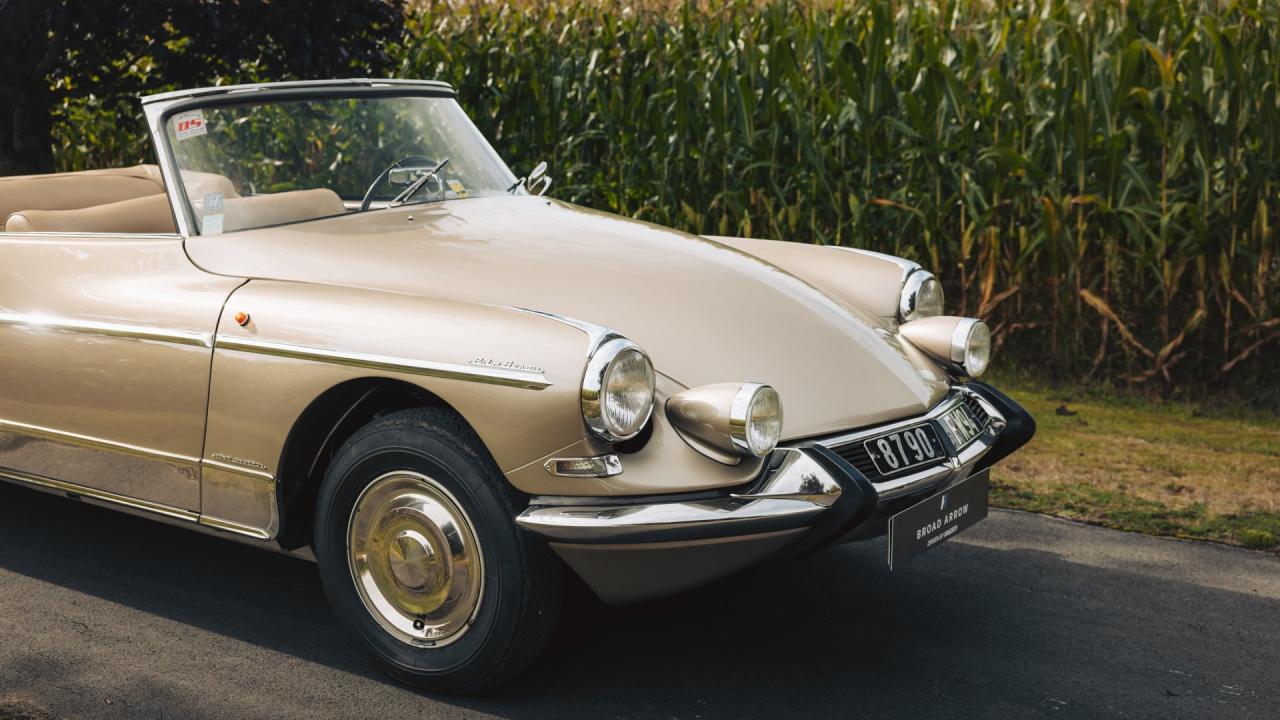 1966 Citro&euml;n DS 21 Cabriolet Palm Beach by Chapron