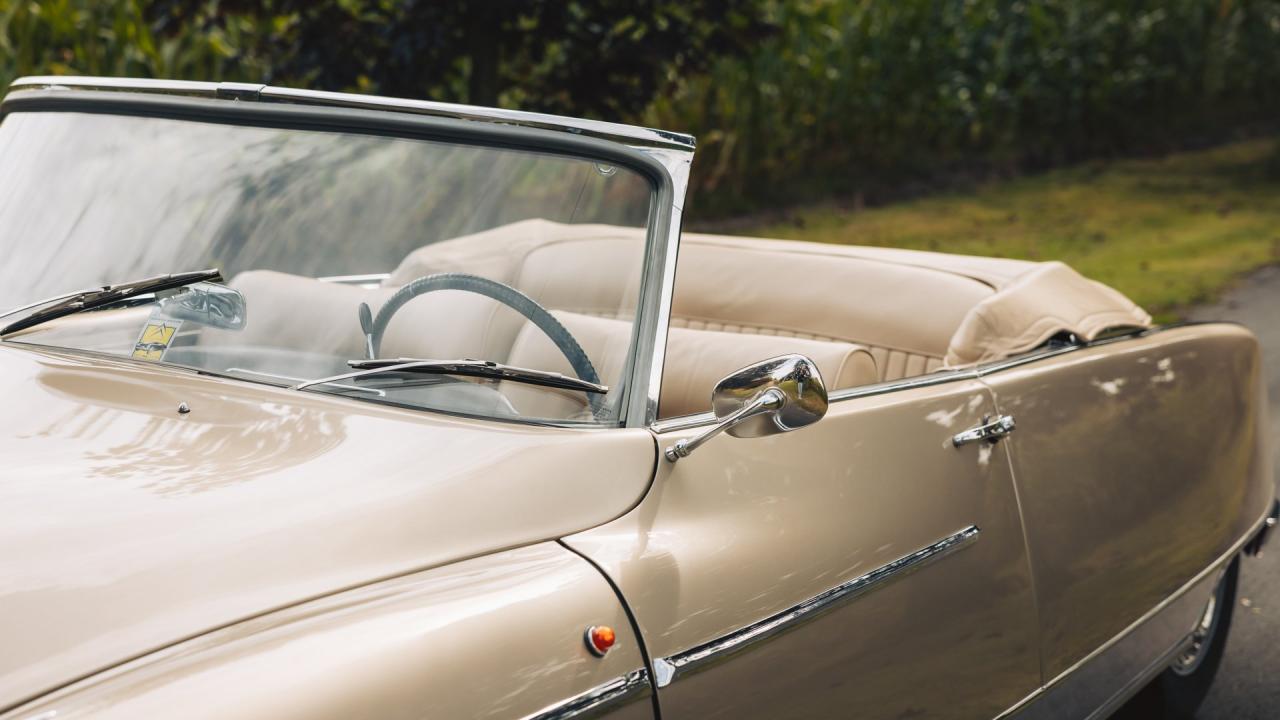 1966 Citro&euml;n DS 21 Cabriolet Palm Beach by Chapron