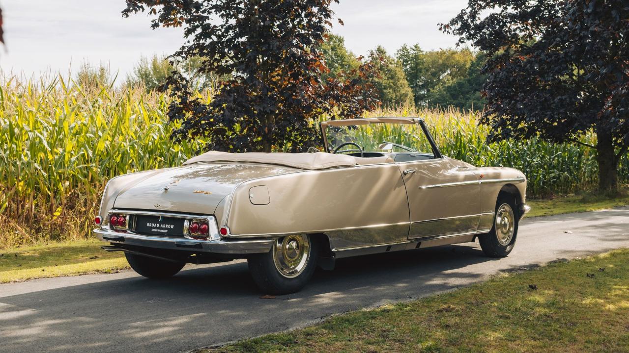 1966 Citro&euml;n DS 21 Cabriolet Palm Beach by Chapron