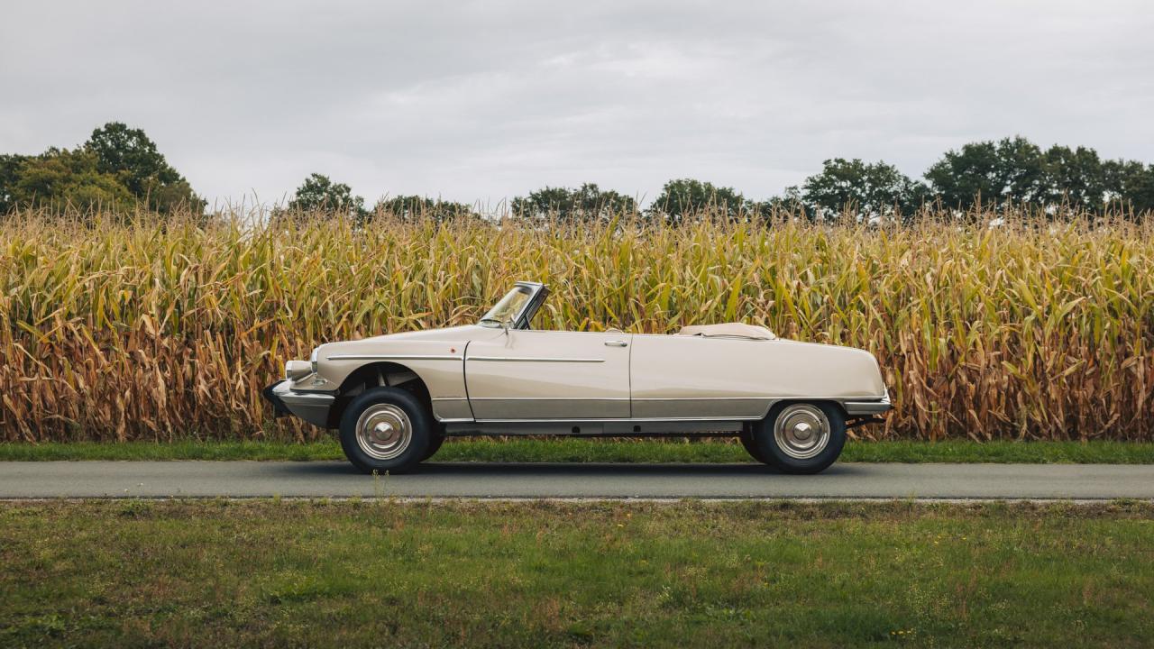 1966 Citro&euml;n DS 21 Cabriolet Palm Beach by Chapron