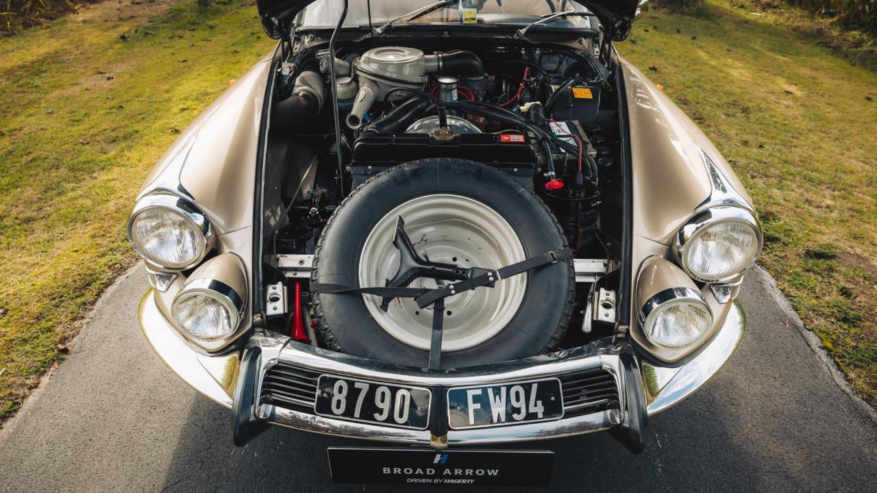 1966 Citro&euml;n DS 21 Cabriolet Palm Beach by Chapron