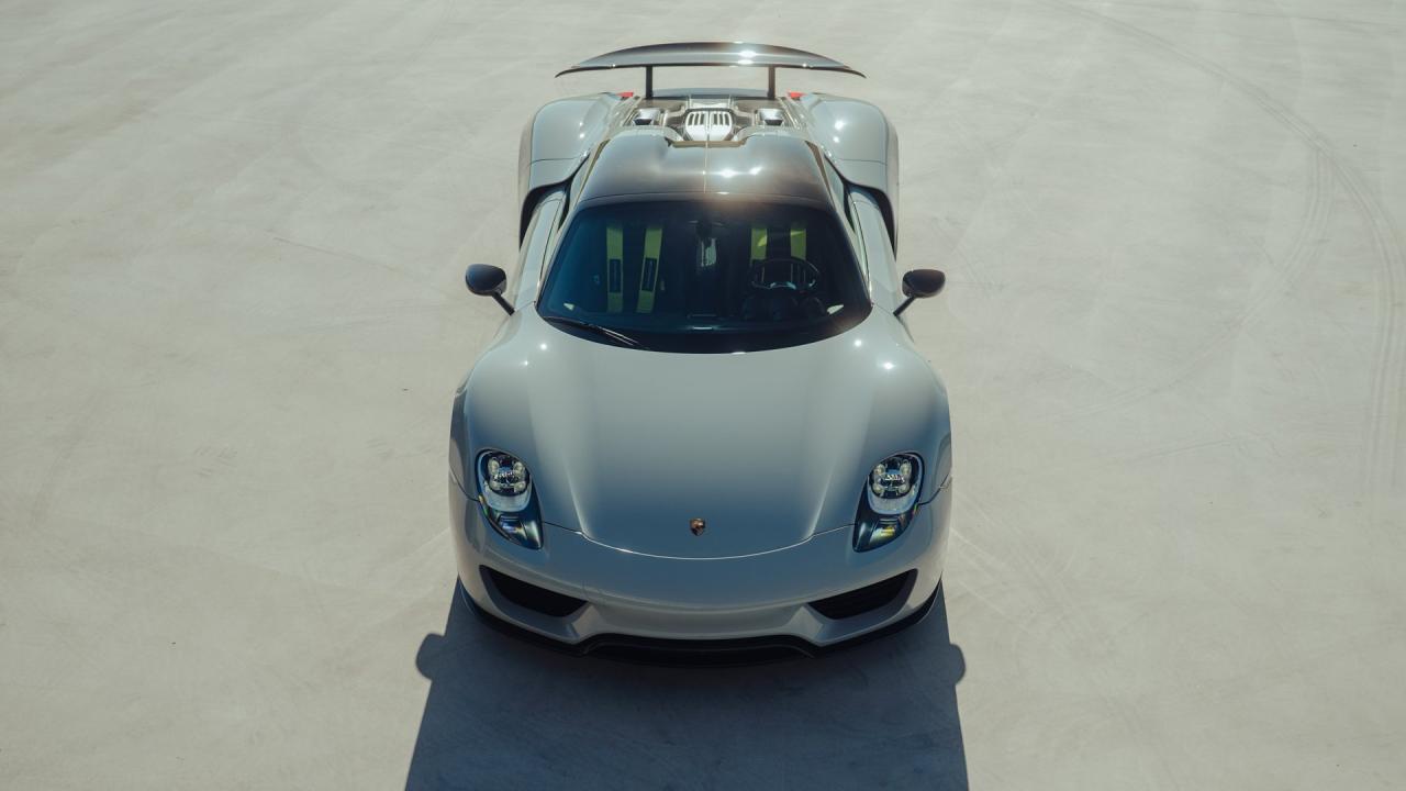 2015 Porsche 918 Spyder Weissach Package