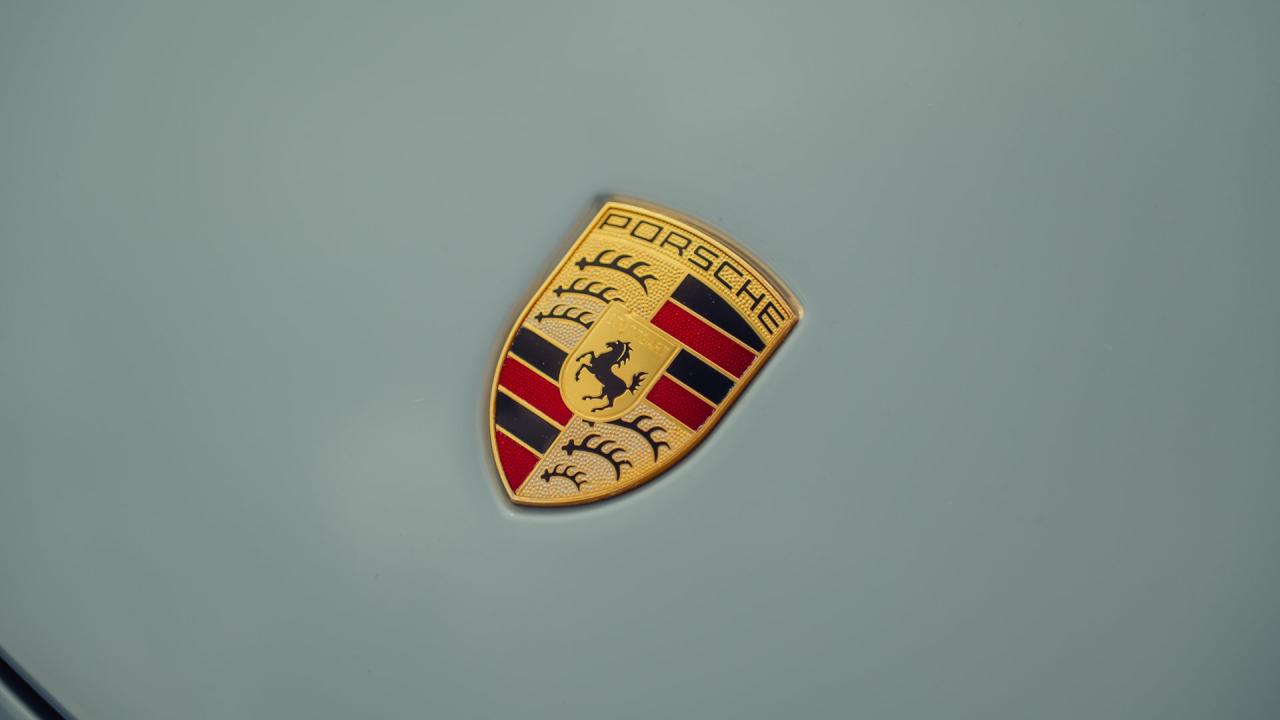 2015 Porsche 918 Spyder Weissach Package