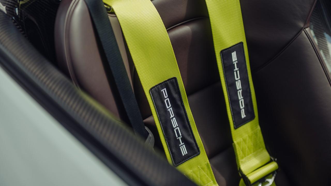 2015 Porsche 918 Spyder Weissach Package