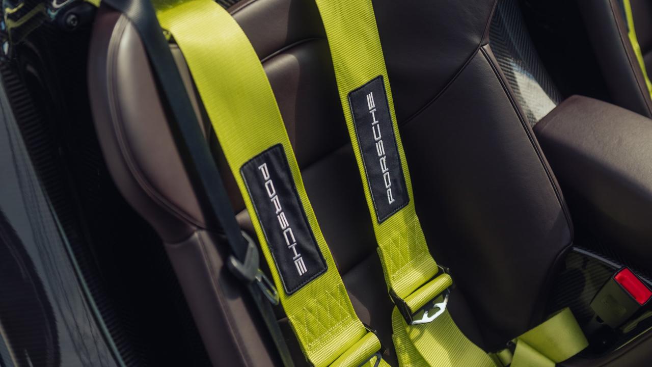 2015 Porsche 918 Spyder Weissach Package