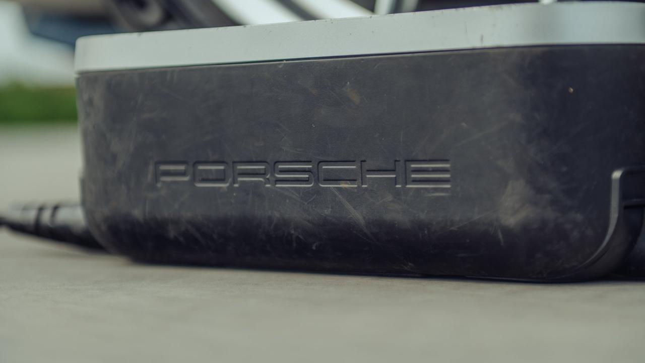2015 Porsche 918 Spyder Weissach Package