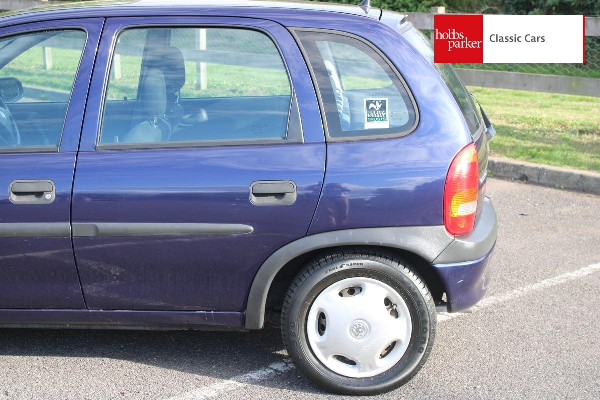 2000 Vauxhall CORSA GLS 16V
