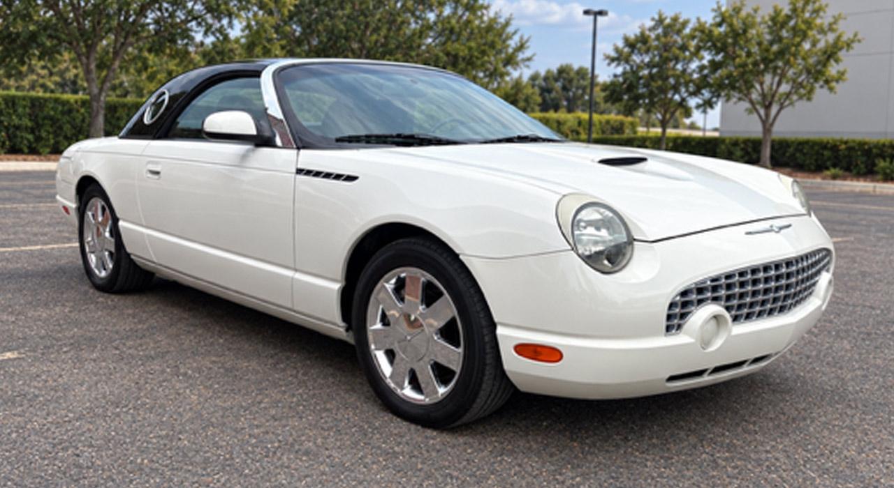 2002 Ford Thunderbird