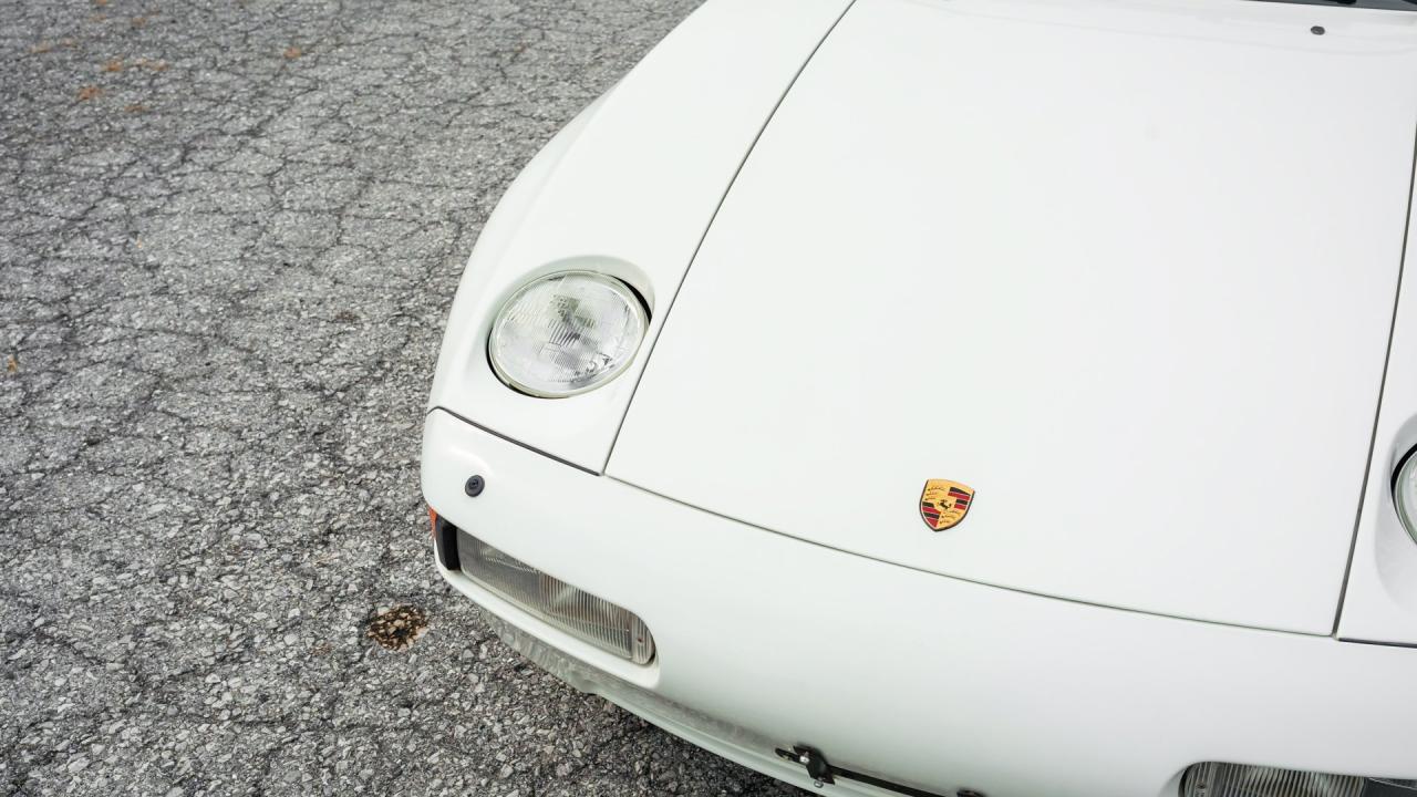 1989 Porsche 928 S4