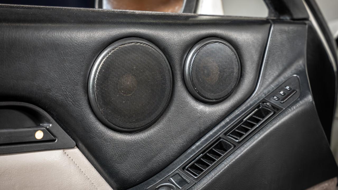 1989 Porsche 928 S4