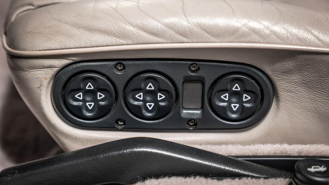 1989 Porsche 928 S4
