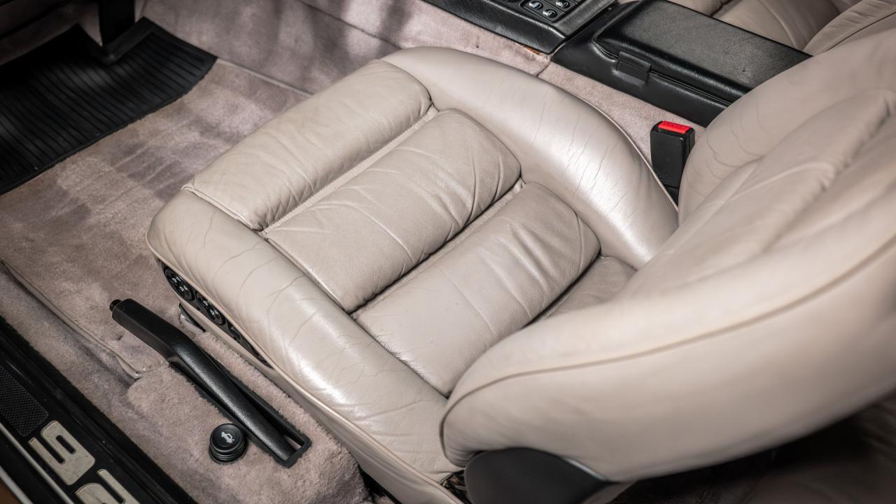 1989 Porsche 928 S4