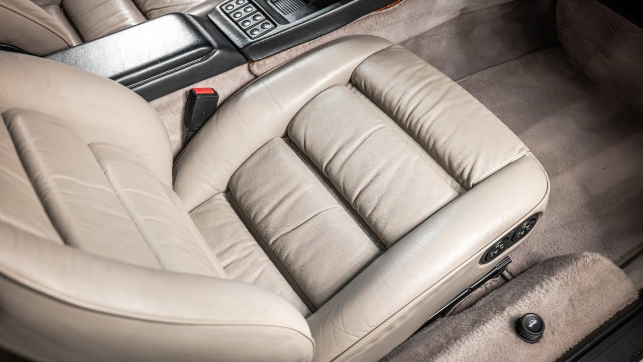 1989 Porsche 928 S4