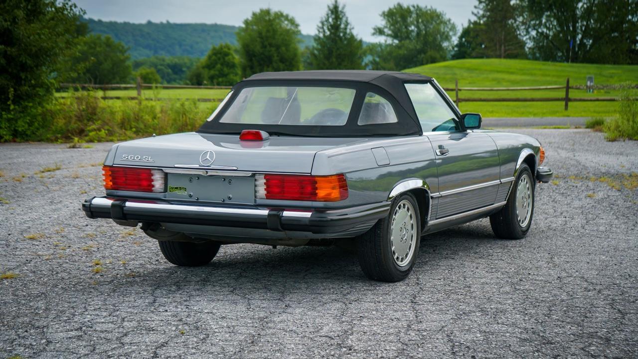 1987 Mercedes - Benz 560 SL