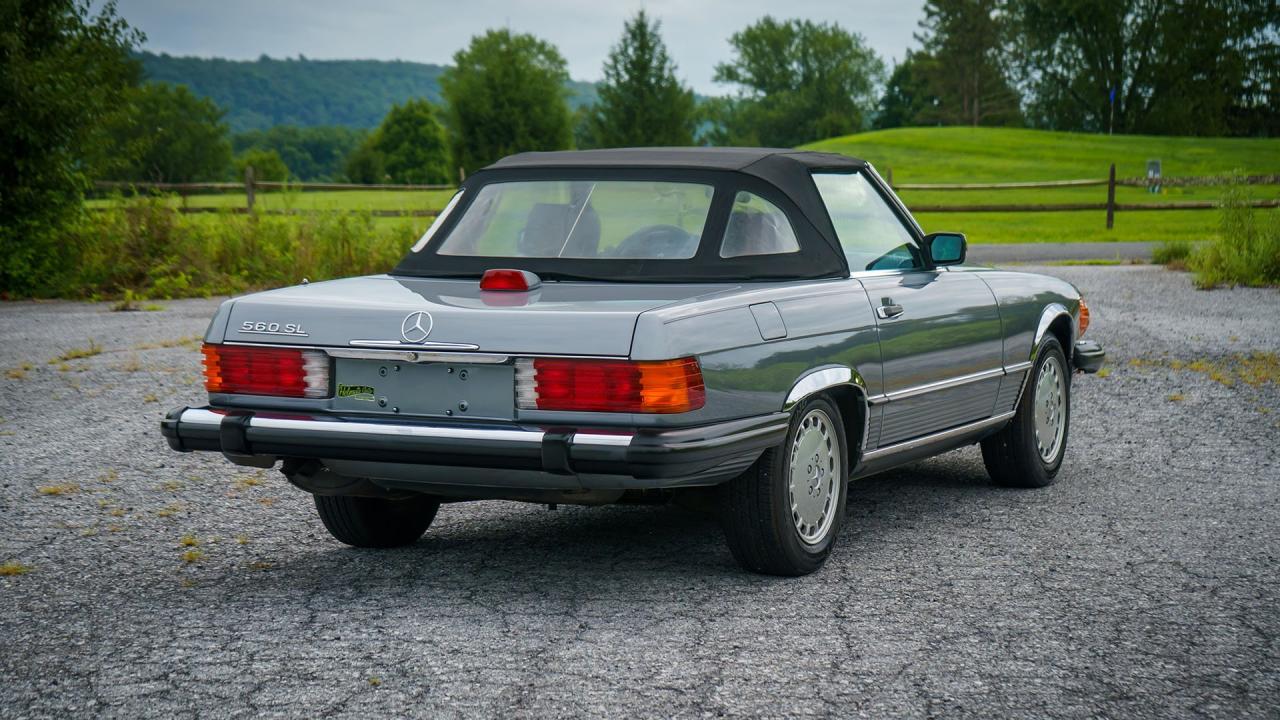 1987 Mercedes - Benz 560 SL