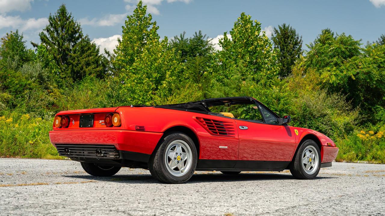 1986 Ferrari 3.2 Mondial Cabriolet