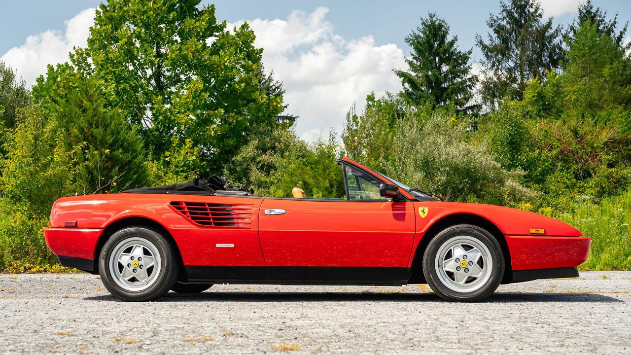 1986 Ferrari 3.2 Mondial Cabriolet