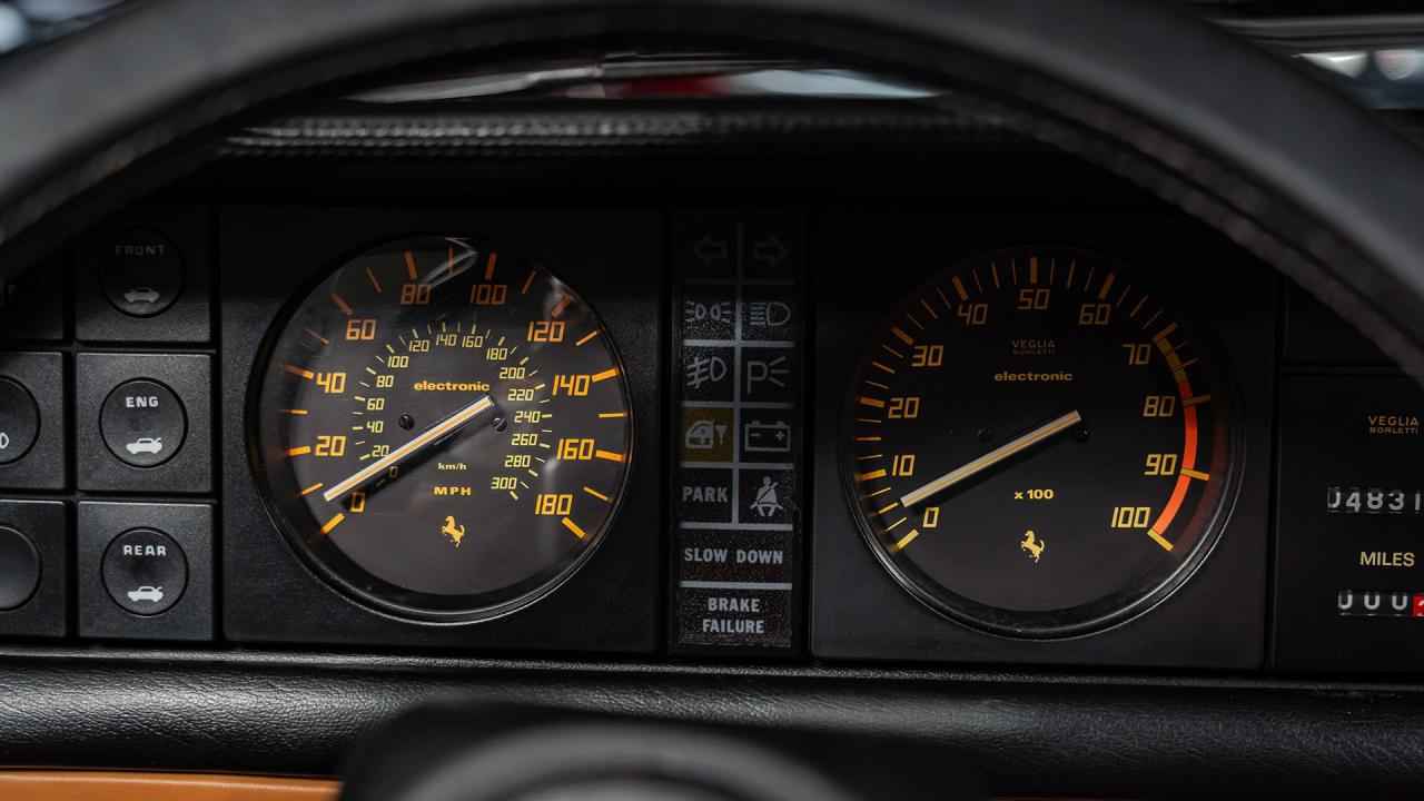 1986 Ferrari 3.2 Mondial Cabriolet