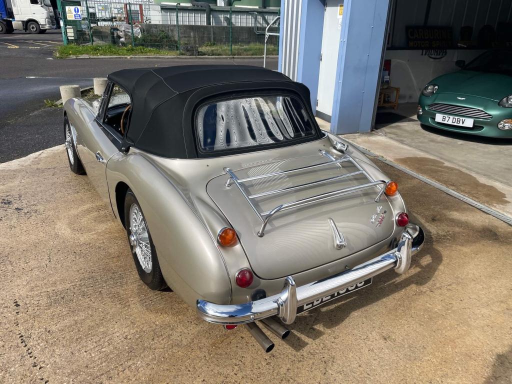 1965 Austin - Healey 3000