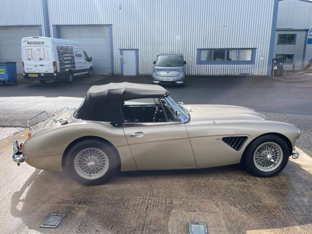 1965 Austin - Healey 3000
